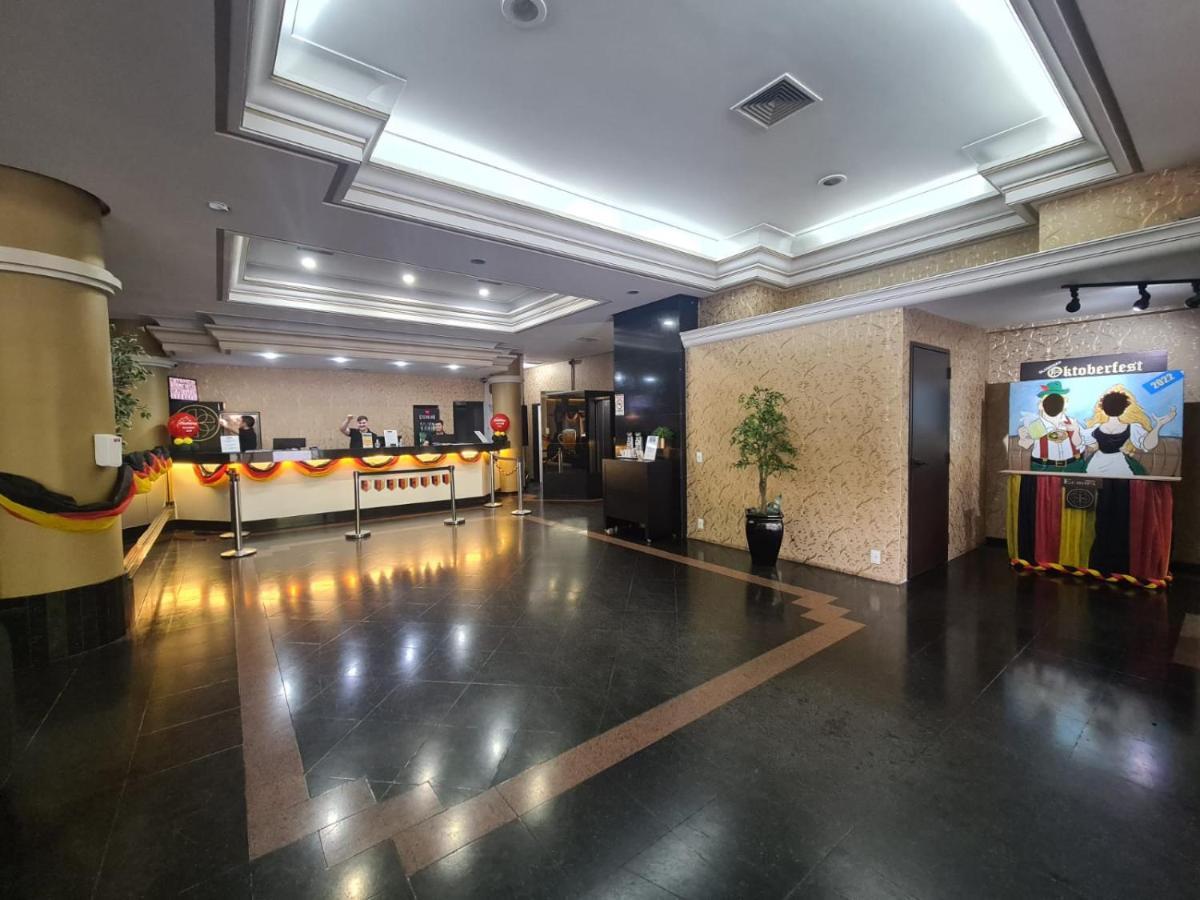 Hotel Europa Blumenau Exterior foto